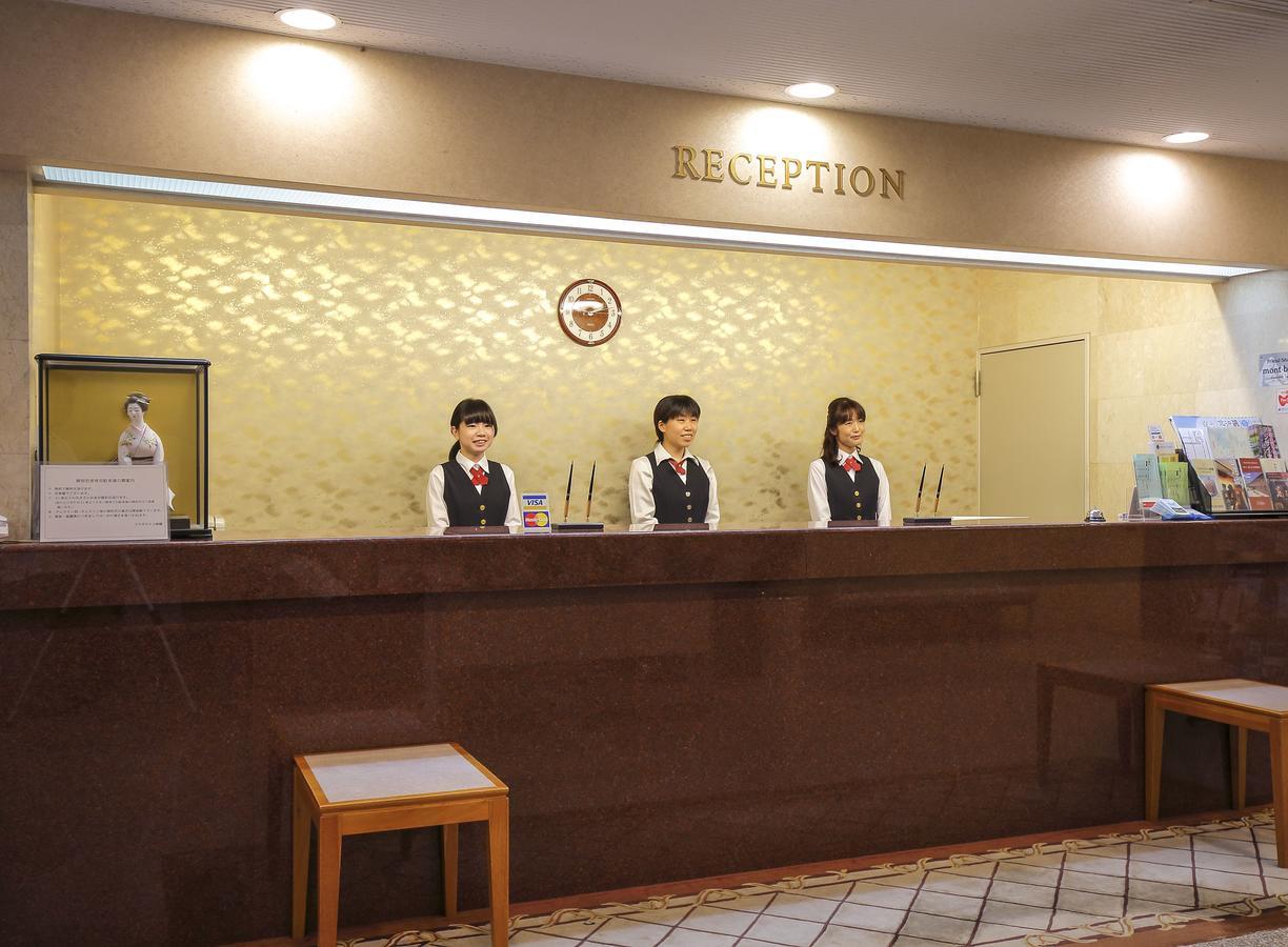 Plaza Hotel Майдзуру Екстериор снимка